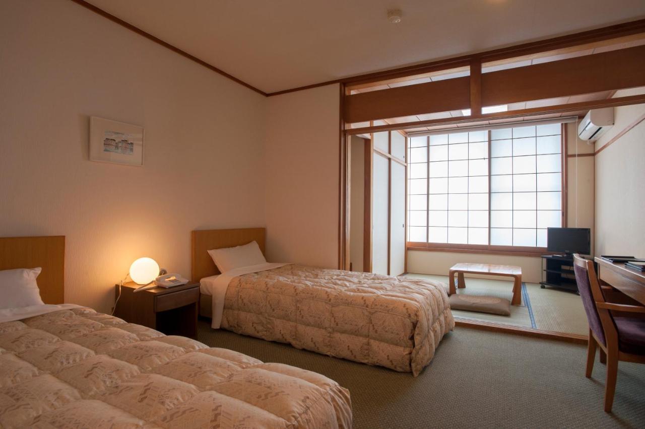 The Gran Resort Elegante Atami Atami  Exterior photo